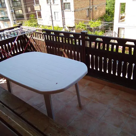 Angelovi Guest house *