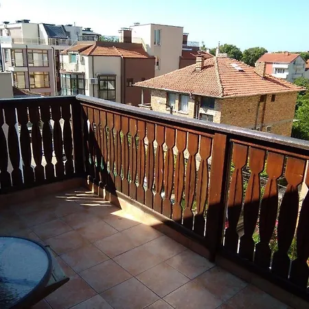 Guest house Angelovi *